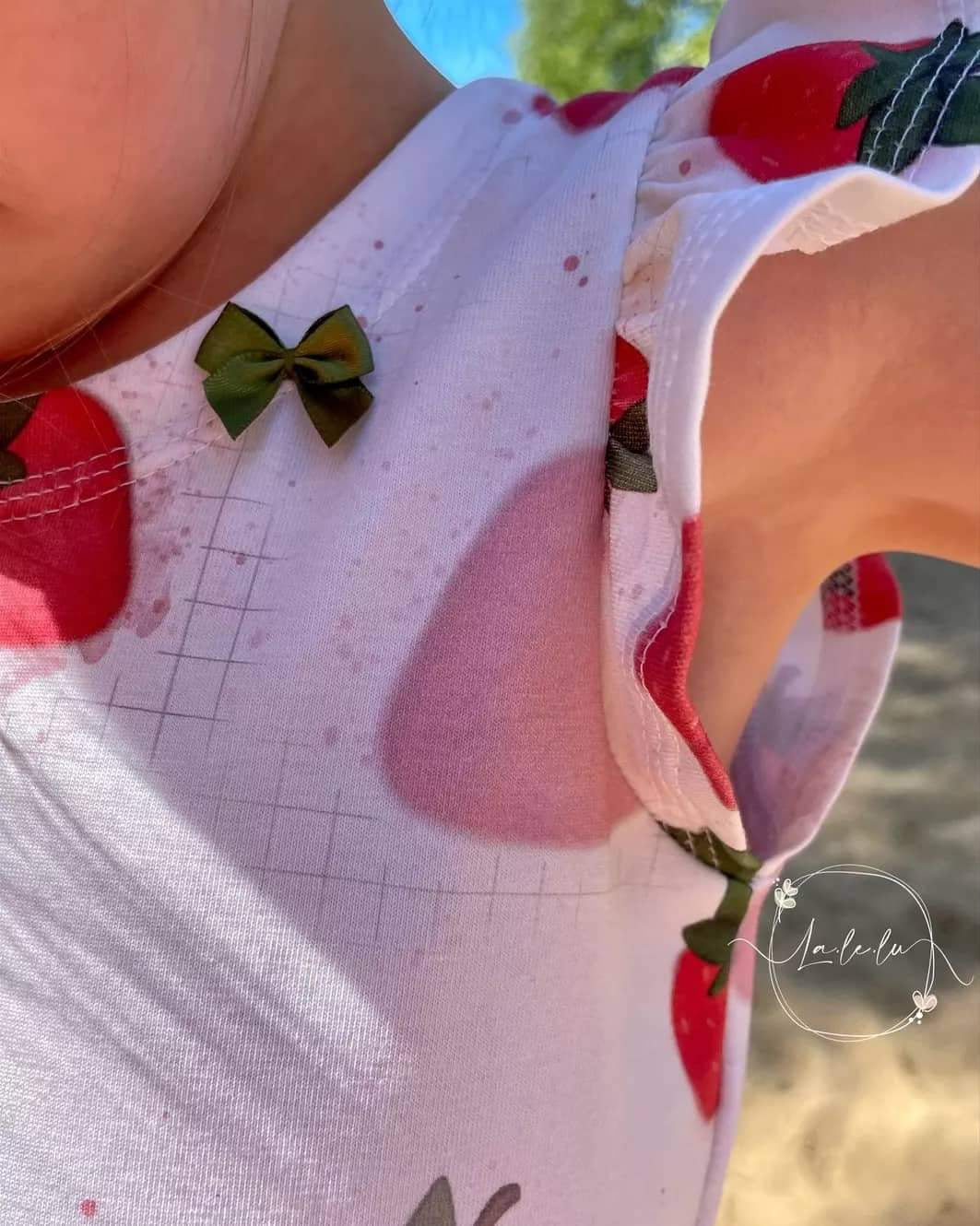 Erdbeere Stoff Eigenproduktion